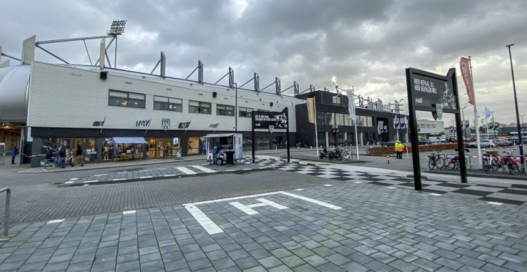 LIVE-discussie: Ramselaar schiet zichzelf naar basisplek, Van der Water terug