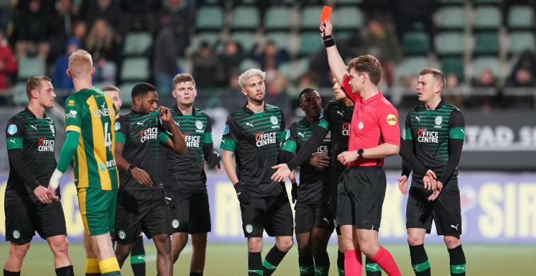 Wiedemeijer kijkt naar handsbal van Viergever: 'Ik had hier geen penalty gegeven'