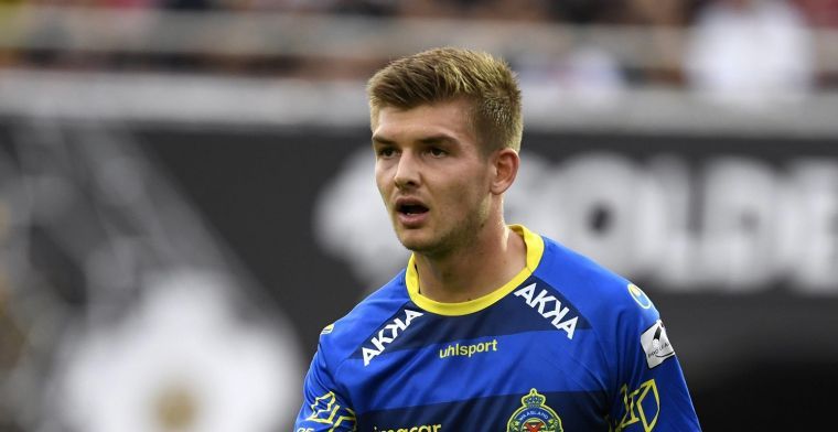 Schryvers wil Timmy Simons achterna: Ik voel me beter als middenvelder