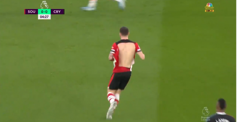 Tegenstander afstoppen: Milivojevic (ex-Anderlecht) trekt shirt van Hojbjerg kapot