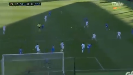 Prachtige save van Courtois, Real Madrid maakt even later 0-1