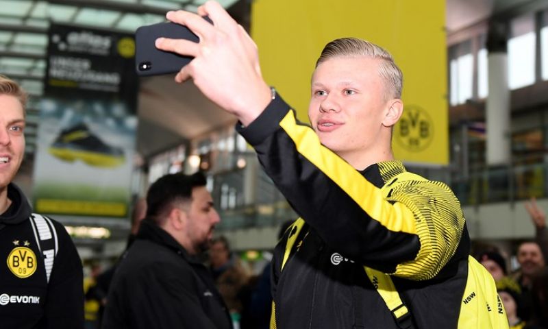'Pijnlijke misser Barça: geflopte spits kreeg voorkeur boven sensatie Haaland' Afbeelding: 'Pijnlijke misser Barça: geflopte spits kreeg voorkeur boven sensatie Haaland'