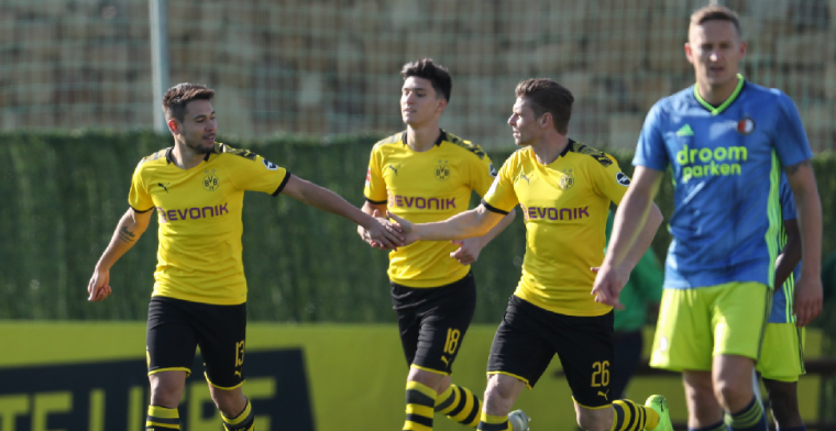 Feyenoord sluit af met nederlaag tegen Borussia Dortmund