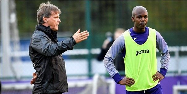 OFFICIEEL: Anderlecht voltooit dubbele transferdeal met Eupen