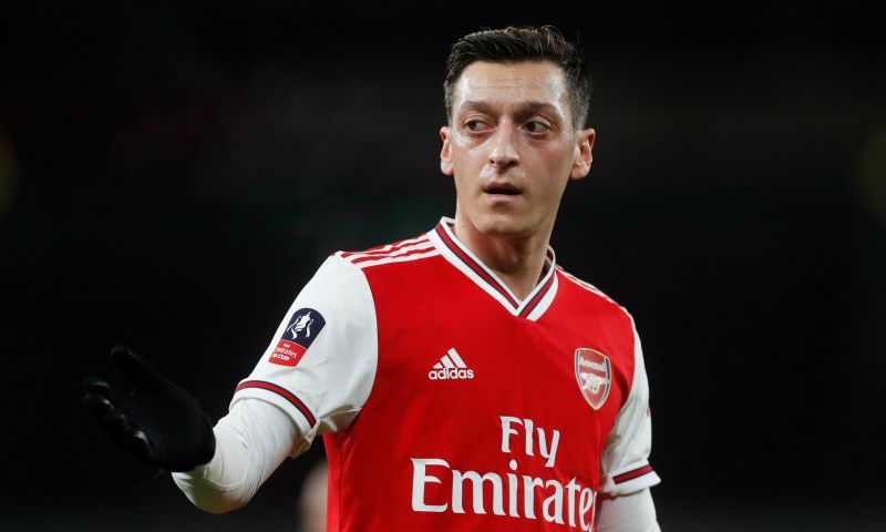 Özil wil niet vertrekken bij Arsenal en gaat lucratief contract uitdienen Afbeelding: Özil wil niet vertrekken bij Arsenal en gaat lucratief contract uitdienen