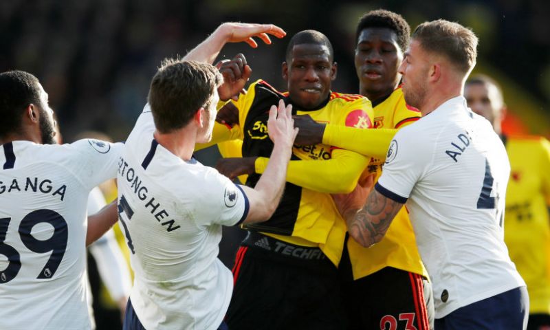 Vertonghen en Alderweireld komen goed weg tegen Watford van Kabasele Afbeelding: Vertonghen en Alderweireld komen goed weg tegen Watford van Kabasele
