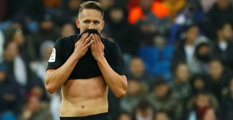 Sevilla-directeur woest over De Jong-goals: 'Ik had het team van het veld gehaald'