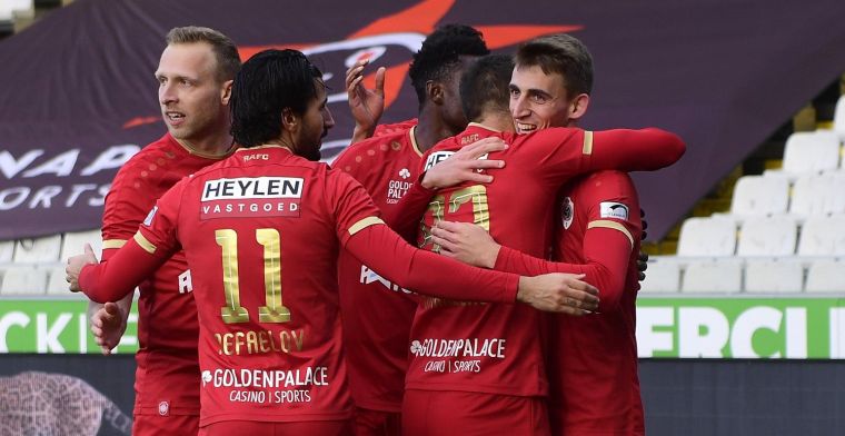 Tienkoppig Antwerp komt met de schrik vrij tegen Cercle Brugge