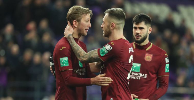 Vlap in 'totaal andere wereld': 'Kan alleen Ajax met Anderlecht vergelijken'