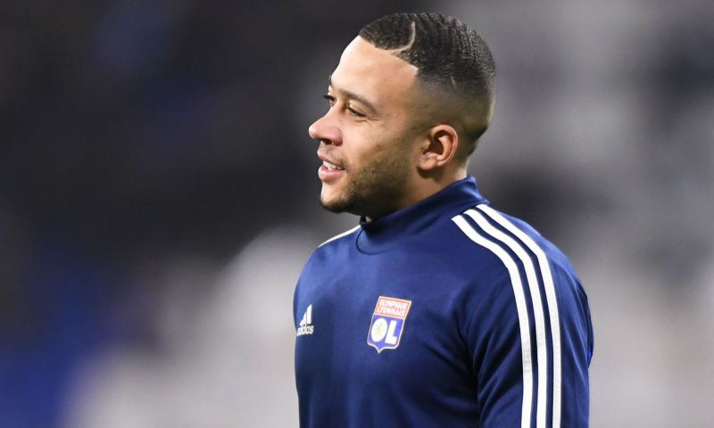 Kniespecialist heeft vraagtekens bij Depay: 'Zoiets wordt te snel geforceerd' Afbeelding: Kniespecialist heeft vraagtekens bij Depay: 'Zoiets wordt te snel geforceerd'