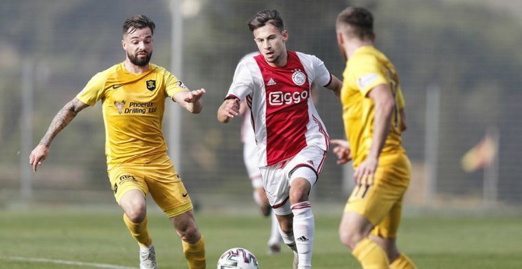 Ajax bevestigt huurdeal en laat aanvaller seizoen afmaken bij Bayern München