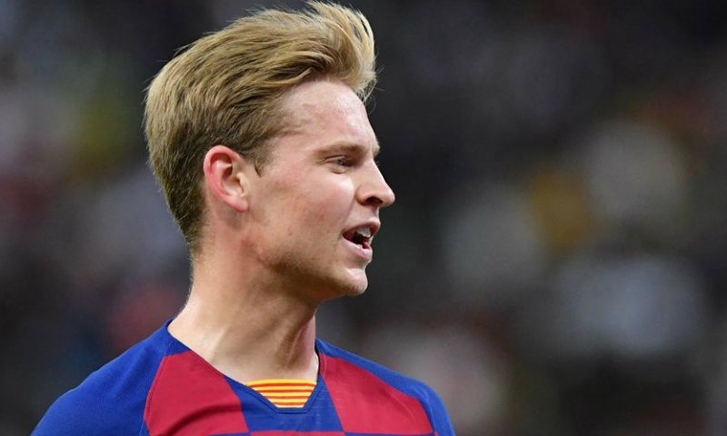 Spaanse pers oneens over Frenkie de Jong op Ibiza: 'Lachertje op social media'