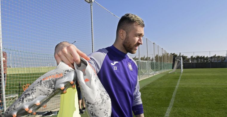 Zulj komt boven water bij Anderlecht: Heb gedacht aan een vertrek