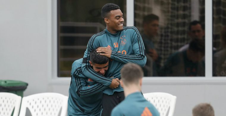 'Toen ik debuteerde, draaide Ajax voor geen meter: Ryan voetbalt nu heerlijk mee'