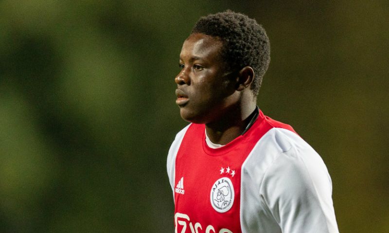 OFFICIEEL: Ajax stalt Bandé (ex-KV Mechelen) 1,5 jaar in Zwitserland Afbeelding: OFFICIEEL: Ajax stalt Bandé (ex-KV Mechelen) 1,5 jaar in Zwitserland