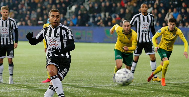 Veelbesproken topscorer scoort weer: 'Ik kreeg bijna geen kansen afgelopen weken'