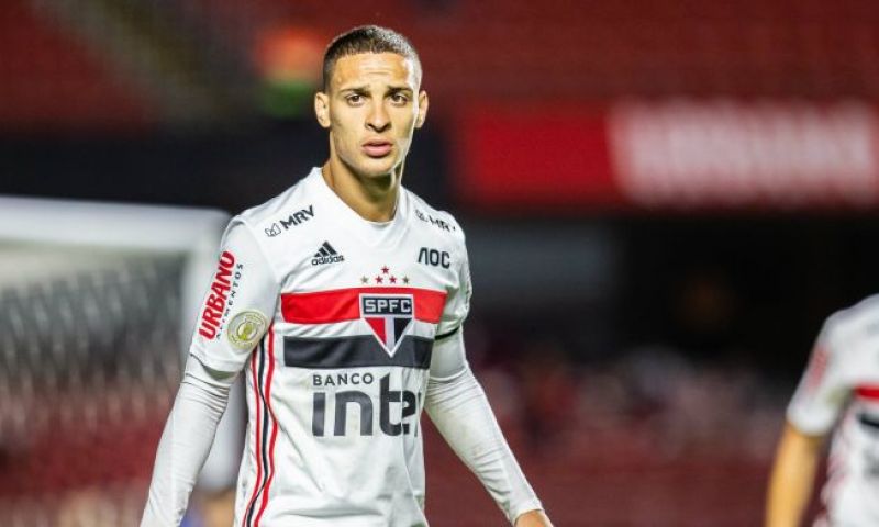 'Ajax moet richting de 25 miljoen voor Antony, maar wel voor volledige rechten' Afbeelding: 'Ajax moet richting de 25 miljoen voor Antony, maar wel voor volledige rechten'