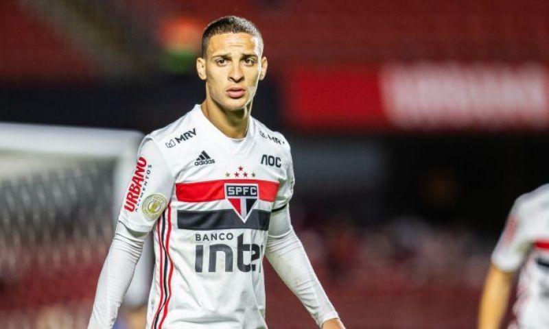 'Ajax heeft vervanger Ziyech beet en haalt Braziliaans toptalent Antony' Afbeelding: 'Ajax heeft vervanger Ziyech beet en haalt Braziliaans toptalent Antony'
