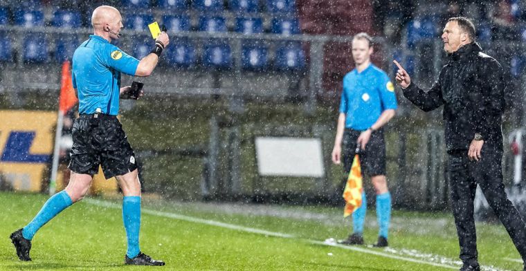 Luinge over uitbarsting Van den Brom: 'Ik had rood gegeven, dit kan echt niet'