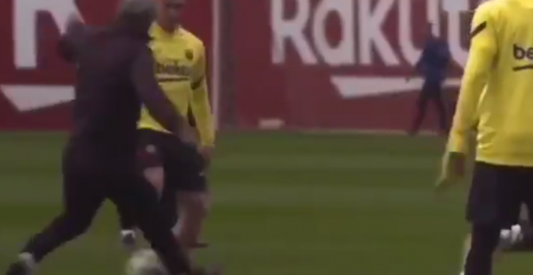 Pijnlijk: Arthur vernedert trainer Setién tot twee keer toe tijdens Barça-rondo