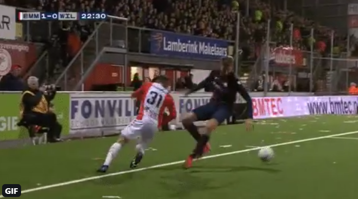 Koekoek! Frei zet Nieuwkoop te kijk met zéér geniepige panna bij Emmen-Willem II