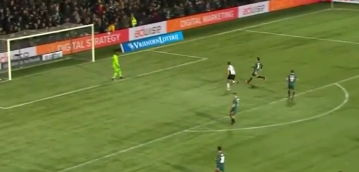 GOAL: Verwoestend schot Dessers tegen Ajax zorgt voor zestiende treffer