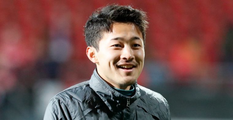 AZ licht optie in contract Sugawara: Japanner tot 2025 onder contract in Alkmaar