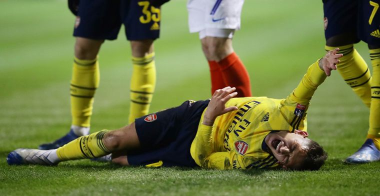 Horrortackle wordt horrorblessure: Torreira breekt enkel tegen Portsmouth
