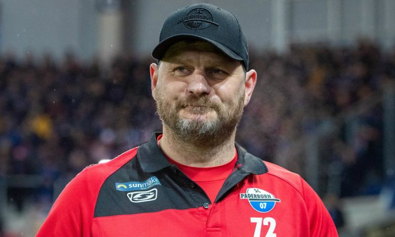 Paderborn komt op dag van kelderkraker met coronanieuws: trainer onderzocht Afbeelding: Paderborn komt op dag van kelderkraker met coronanieuws: trainer onderzocht