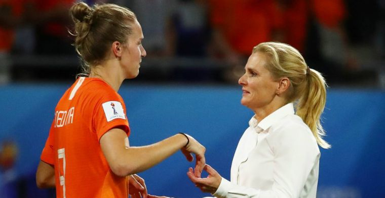 Miedema zoekt Schotse 'middle of nowhere' op: 'Letterlijk niemand anders gezien'