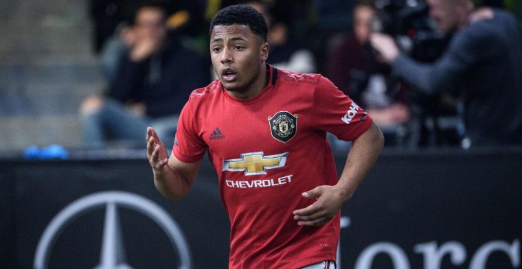 Nederlands talent (17) krijgt contract en gaat voor kans bij Manchester United