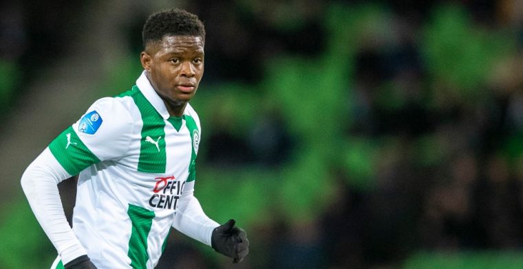 Groningen niet blij met Redan: aanvaller trapt balletje met Ajax-aanvaller Promes
