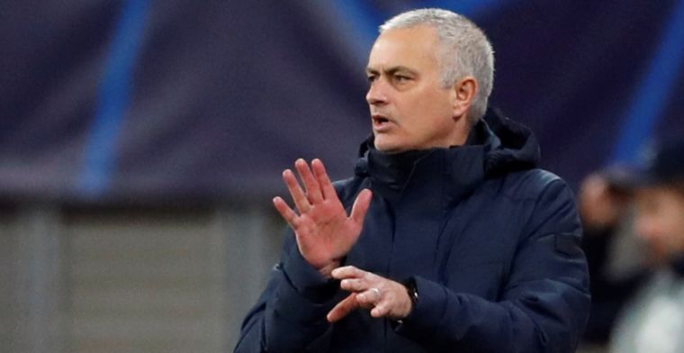 Mourinho volgt Spurs-sterren in woning: 'Een beetje vreemd voor ons allemaal'