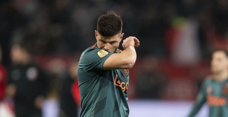 Voetbal International: Ajax heeft contract Huntelaar formeel opgezegd