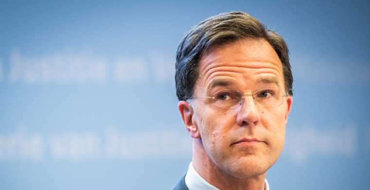 Duidelijke taal van premier Rutte: geen betaald voetbal in Nederland voor 1 juni