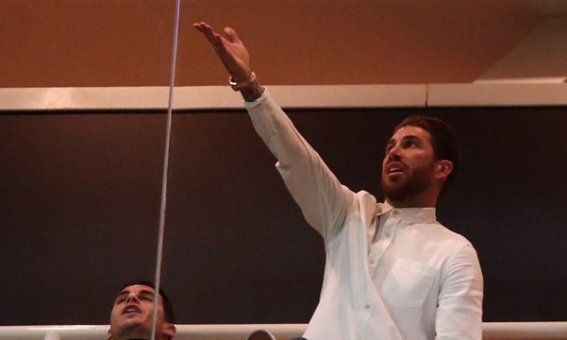 Sergio Ramos slaat terug na Ajax-tweet met foto's van Champions League-winsten Afbeelding: Sergio Ramos slaat terug na Ajax-tweet met foto's van Champions League-winsten