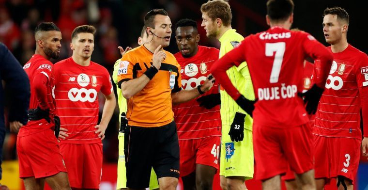 ‘Zes Standard-spelers reageren misnoegd op voorstel loonsverlaging’