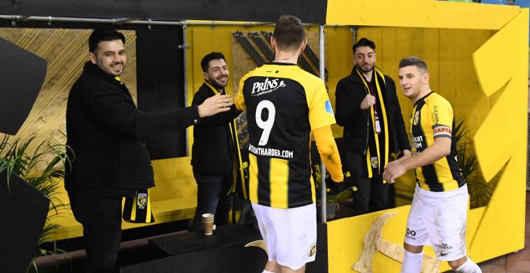 Vitesse trekt conclusies na KNVB-overleg en stuurt spelers met vakantie