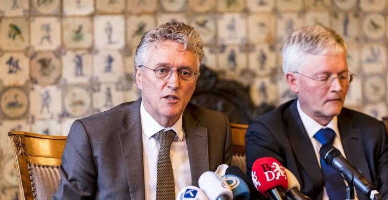 De KNVB had juist moeten wachten. Niet ik, maar zij lopen voor de troepen uit