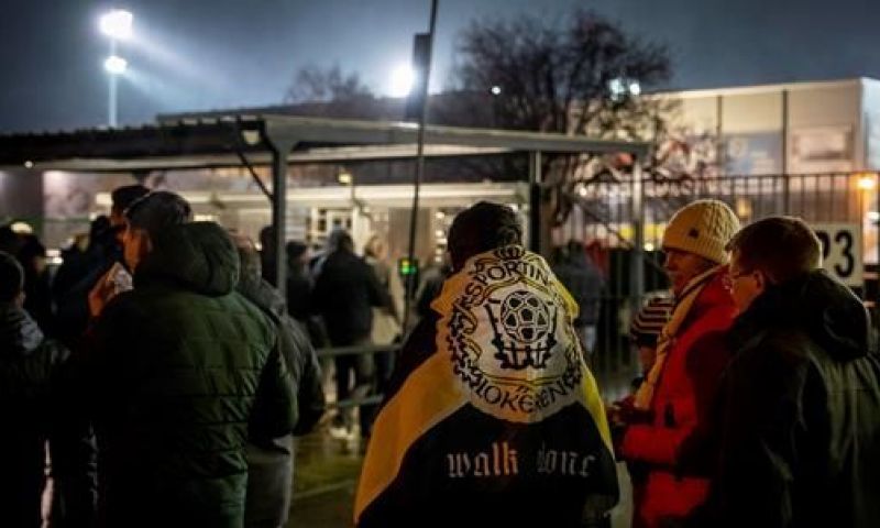 'VW Hamme wees Lokeren af door nakende deal met wielermanager' Afbeelding: 'VW Hamme wees Lokeren af door nakende deal met wielermanager'