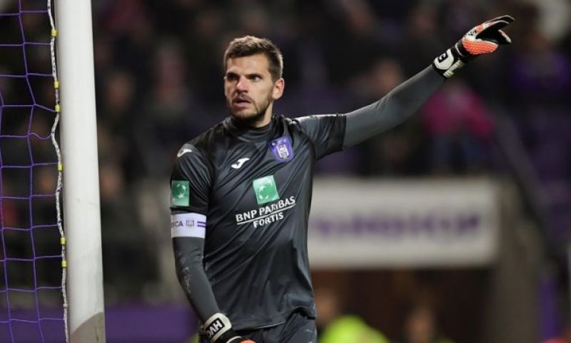 'Anderlecht komt in zoektocht naar doelman uit bij Sloveen uit Griekse competitie' Image: 'Anderlecht komt in zoektocht naar doelman uit bij Sloveen uit Griekse competitie'