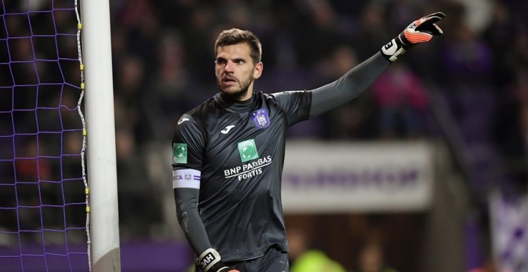 'Anderlecht komt in zoektocht naar doelman uit bij Sloveen uit Griekse competitie'