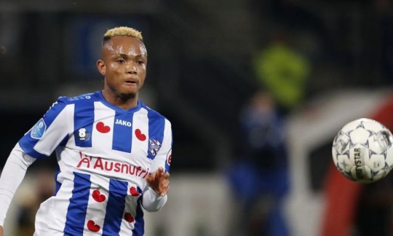 'Heerenveen slaat bod van 7 miljoen uit China af en wil meer dan het dubbele' Afbeelding: 'Heerenveen slaat bod van 7 miljoen uit China af en wil meer dan het dubbele'