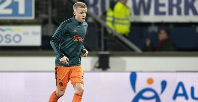 Van de Beek wijst kostbaarste bezit aan: '34e, bracht extra lading met zich mee'