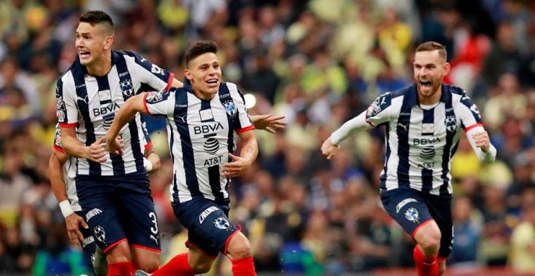 Janssen geeft Mexicaanse ploeggenoot transferadvies: 'Bij Ajax kun je doorbreken'