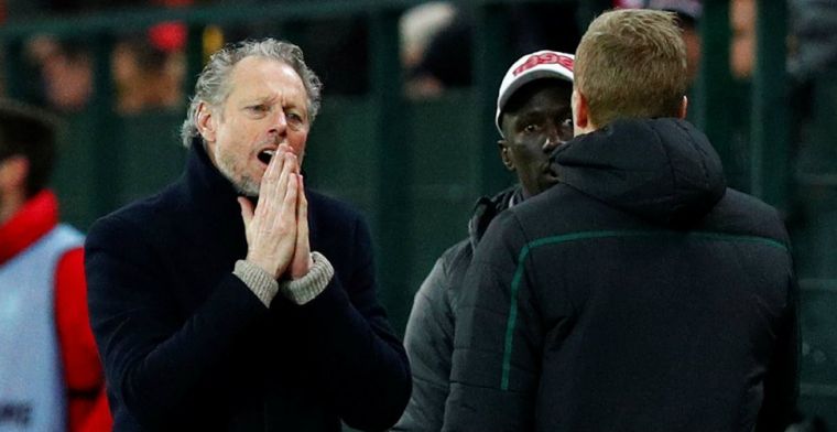 Update: 'Preud'homme stopt na twintig jaar als trainer, maar blijft bij Standard'
