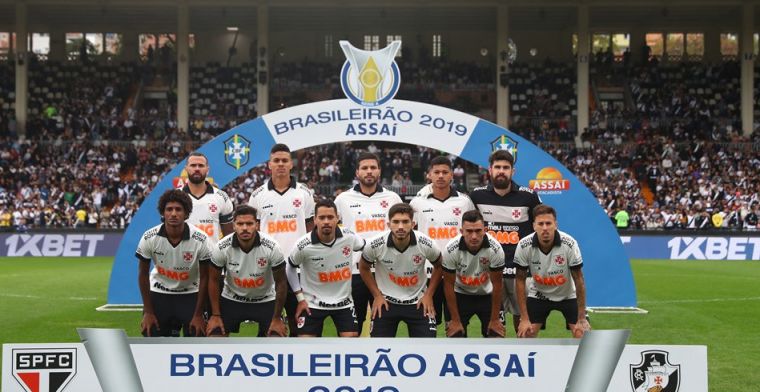 Braziliaanse president trekt zich niets aan van zestien besmettingen bij topclub
