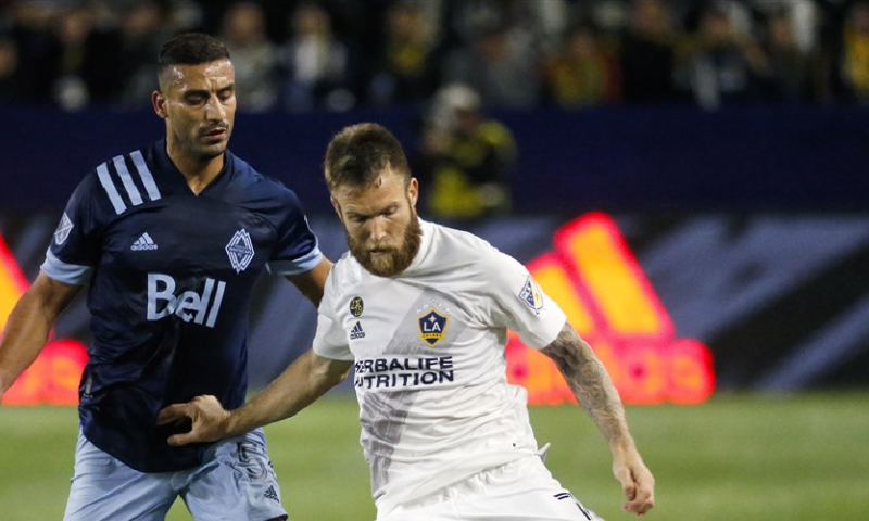LA Galaxy-speler clubloos dankzij uitlatingen vrouw, per direct opzij gezet Afbeelding: LA Galaxy-speler clubloos dankzij uitlatingen vrouw, per direct opzij gezet
