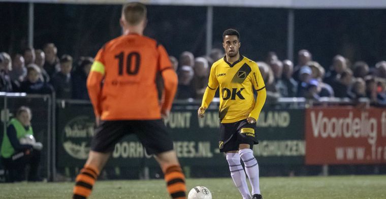 Van Anholt legt vinger op zere Amerikaanse plek: 'Alsof ik een aapje was'