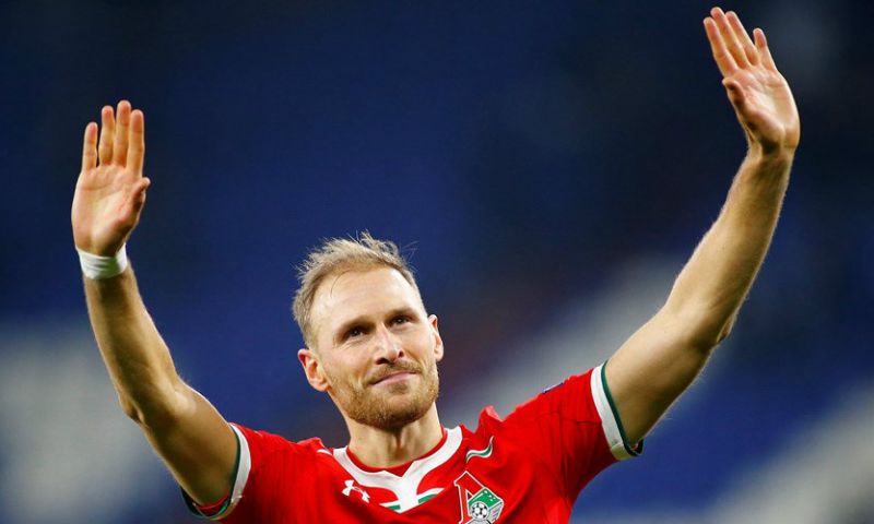 WK-winnaar Höwedes laat contract ontbinden door privéomstandigheden Afbeelding: WK-winnaar Höwedes laat contract ontbinden door privéomstandigheden